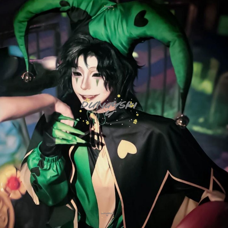 Disfraz de Payaso Pierrot de F - Anime And Cosplay Expo 2025 reseña y precio